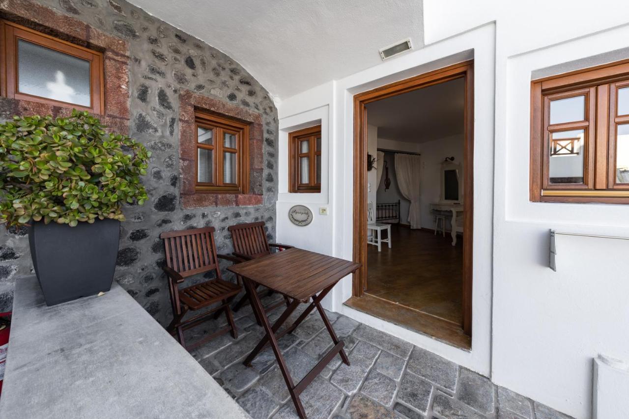 Apartahotel Smaro Firostefani