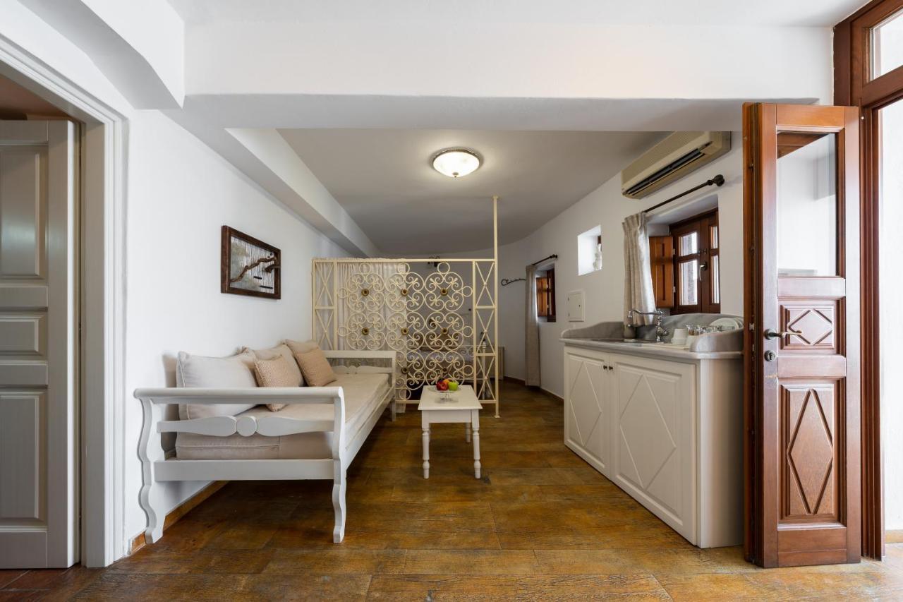 Apartahotel Smaro Firostefani
